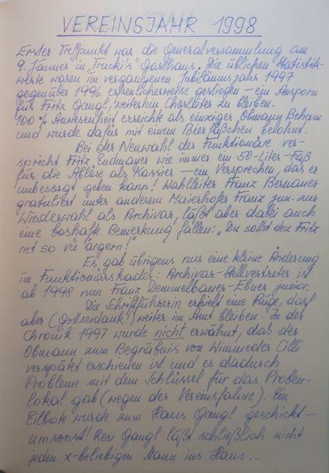 Eine handschriftliche Seite aus der Vereinschronik