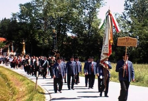Festzug der 24 Vereine